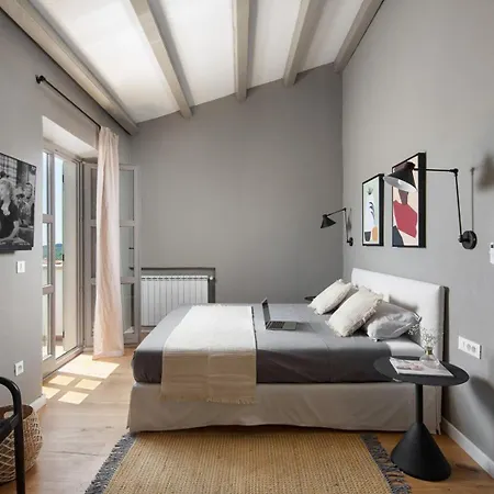 Villa Rustic Rorripa & Reichardia With A Pool *
