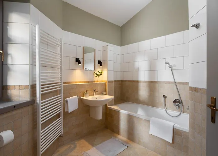 Villa Rustic Rorripa & Reichardia With A Pool *