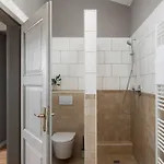 Rustic Rorripa & Reichardia With A Pool Vila